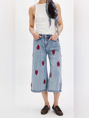 Driftwood Wide Leg Cropped Culotte Jeans Red Lobster Embroidered Light Wash 4